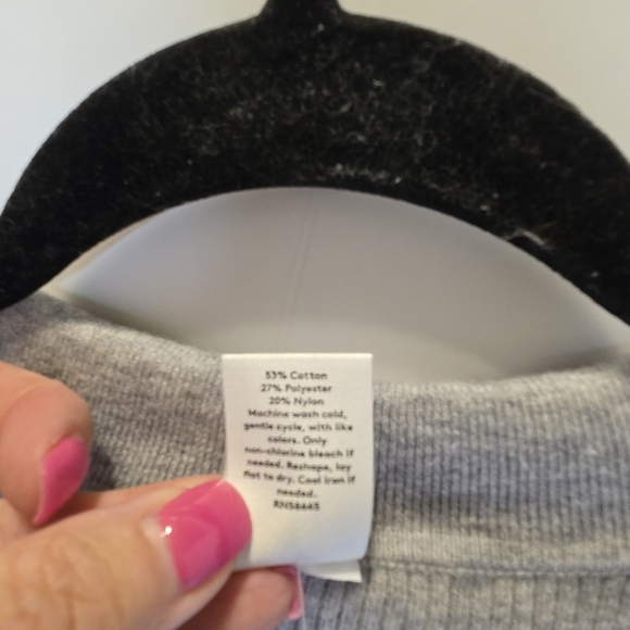 Abound Women's Gray Sweater Size XL NWT - Picture 3 of 8